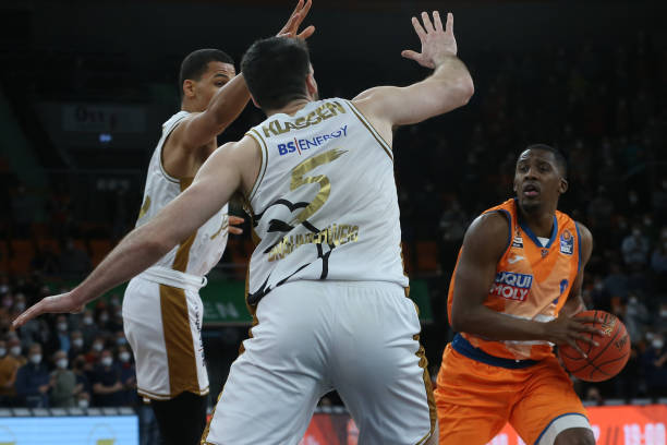 场上击败佛 场上击败佛