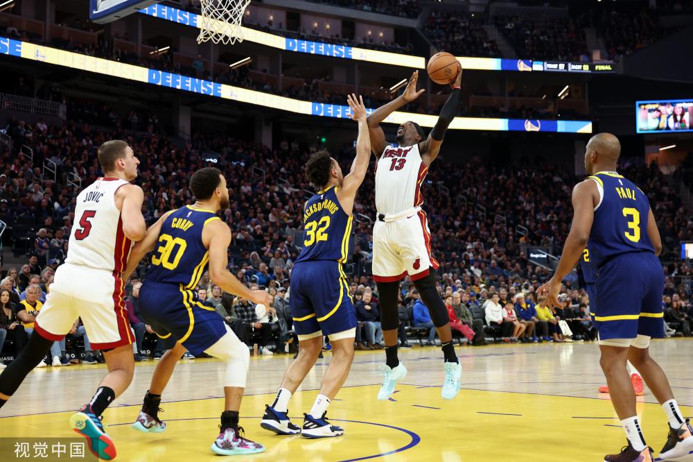 对抗性强的 对抗性强的