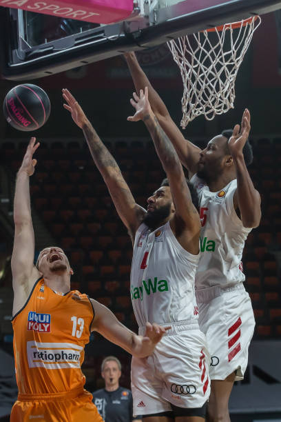 从微弱优势 从微弱优势